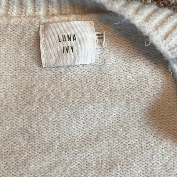 LUNA IVY Ivory With Black Bows V-Neck Button Cardigan Anthropologie. Size Large - Picture 4 of 8